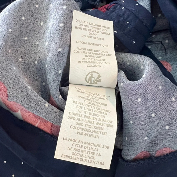 Boden navy polka dot high neck flounce sleeve blouse size 4 - Picture 8 of 8